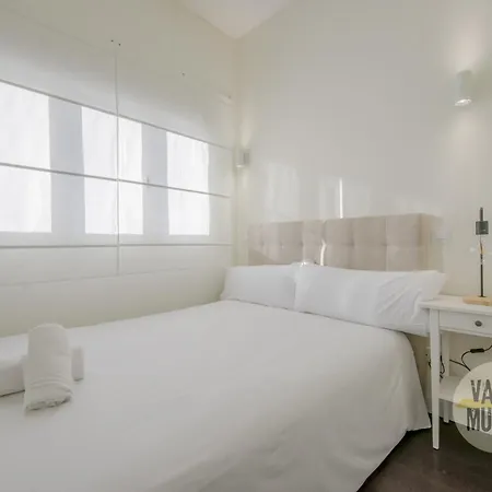 Sunny Apt Para 3Pax En Plena Plaza De Chueca Madrid Exterior photo